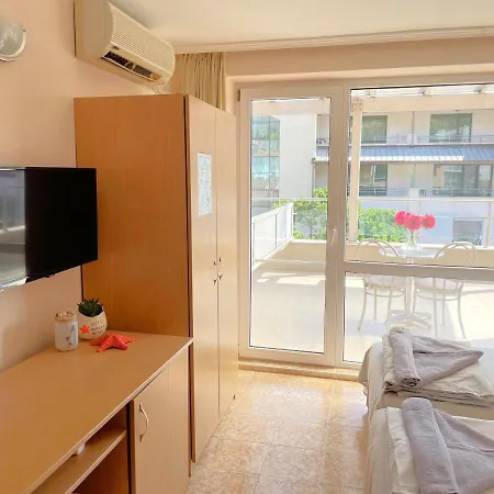 Ξενοδοχείο Family Morska Zvezda 2*